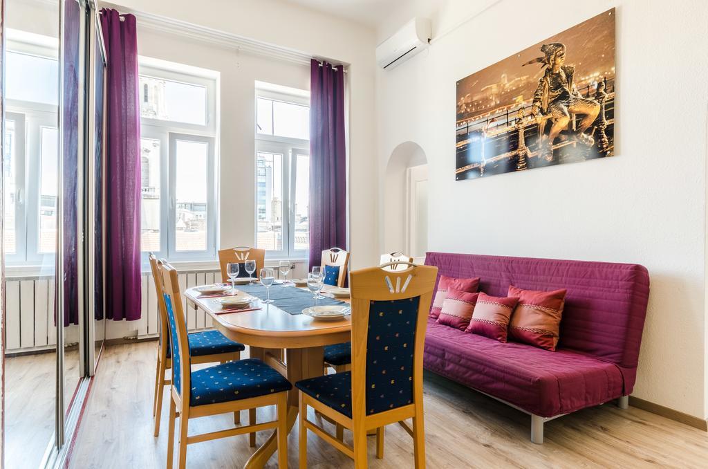 Like Home - City Center - Style Apartment บูดาเปสต์ ภายนอก รูปภาพ